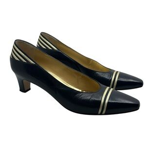 Bally 9 N Pumps Blue Vintage 80s Nautical Blue Gold Almond Toe Leather Old Money